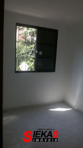 Imagem 7 de 14 de Apto C/ 02 Dormitórios E Vaga De Garagem
