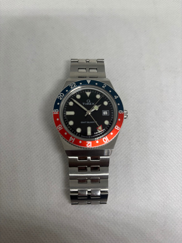 Reloj Q Timex Gmt Pepsi Negro Cuarzo Reissue Vintage Diver Plateado Rojo Negro