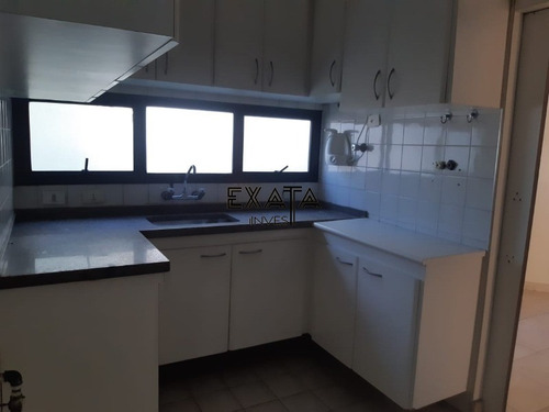 Imagem 4 de 12 de Apartamento Com Living Para Três Ambientes, Home Theater, Sala De Jantar, Copa E Varanda, Cozinha Com Armários, Lavabo E Dependência De Funcionária. 03 Dormitórios Sendo 1 Suítes C - Ap00845 - 699004