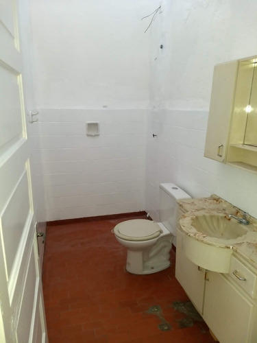 Imagem 9 de 12 de Alugo Sobrado Comercial Ou Residencial Na Corifeu Fl44