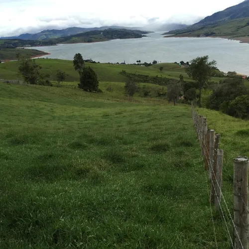 Calima, 9.000 M2, Lote En Venta.