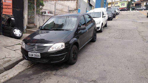 Renault Logan Authentique 1.0 16 V 2011