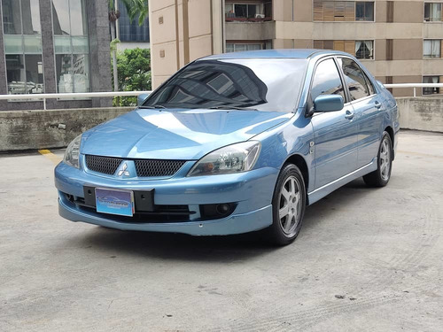 Imagen 2 de 10 de Mitsubishi Lancer Tauring