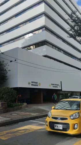 Oficina En Arriendo En Chico Norte Ii Sector. Cod A21871