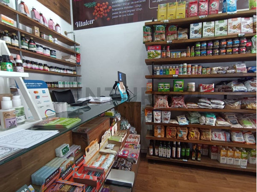 Venta De Fondo De Comercio De Dietetica En Av Rivadavia Al 6800 Flores