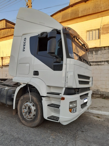 Imagem 4 de 9 de Iveco Stralis