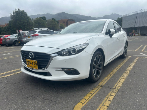 Mazda 3 2.0 Touring