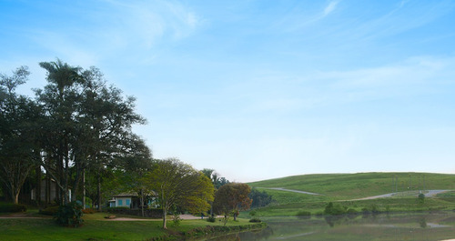 Terreno No Condomínio Alto Padrão Fazenda Serra Azul
