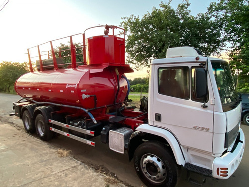 Imagem 1 de 15 de Caminhao Tanque Mb 2729