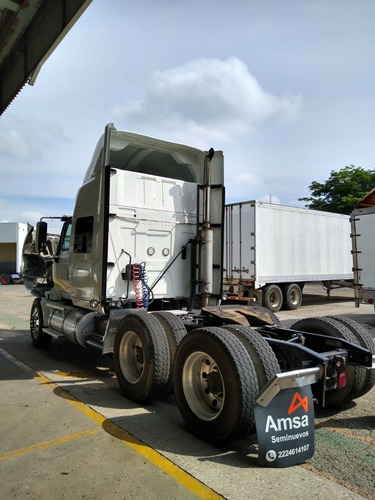 Imagen 6 de 14 de Prostar Color Blanco Cummins Isx 18vel Modelo 2015,