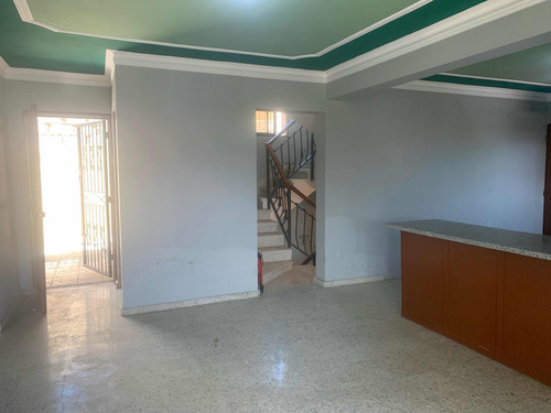 Casa Con Local Comercial En Venta En Las Antillas