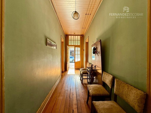 San Felipe - Vende Casa 6d 2b En Pleno Centro