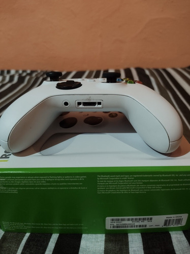 Control Inalámbrico Microsoft Xbox Series. X/s (Usado)