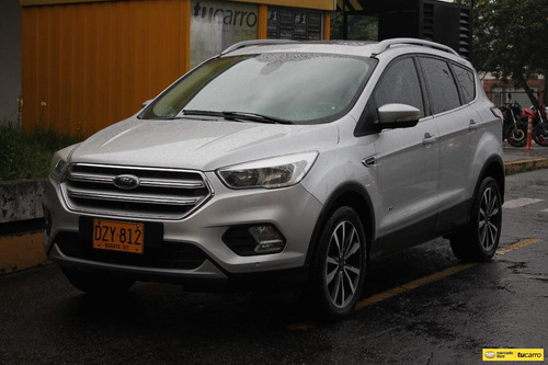 Ford Escape 2.0 TITANIUM 245hp 4X4