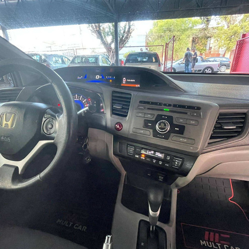 Imagem 13 de 15 de Honda Civic 1.8 Lxl 16v Flex 4p Automático