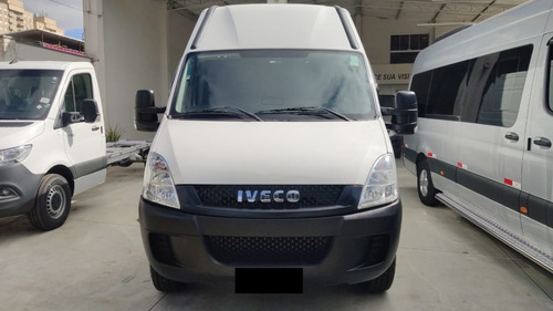 Imagem 1 de 20 de Iveco Daily 35s14 2017/18 3/4 131771km (2289)