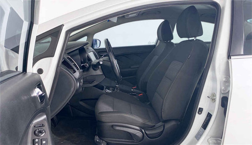 Imagen 9 de 15 de 113130 - Kia Forte Sedan 2018 Con Garantía