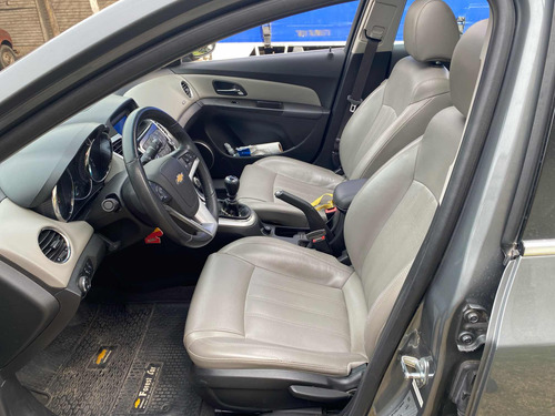 Chevrolet Cruze 1.8 Ltz Mt 4 p