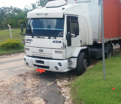 Ford Cargo 4331