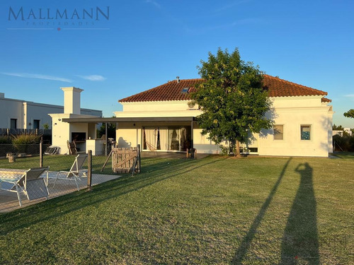 Imagen 3 de 30 de Casa En Pilará Barrio La Diligencia - Mallmann Propiedades
