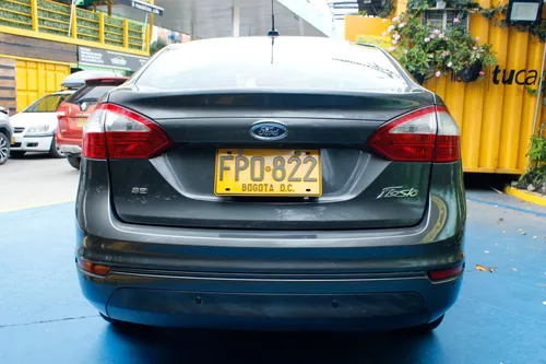 Ford Fiesta 1.6 Sportback Se Mecánico