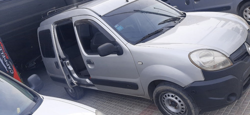Imagen 7 de 15 de Renault Kangoo 2015 1.6 16 Valvulas Nafta 5 Asientos Vtv Aut