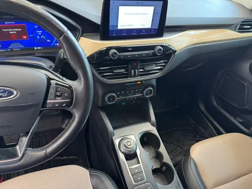 Ford Escape 2.5 Titanium Hybrid At