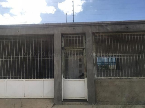 Imagen 1 de 9 de Casa En Venta Ubicada En Guanadito