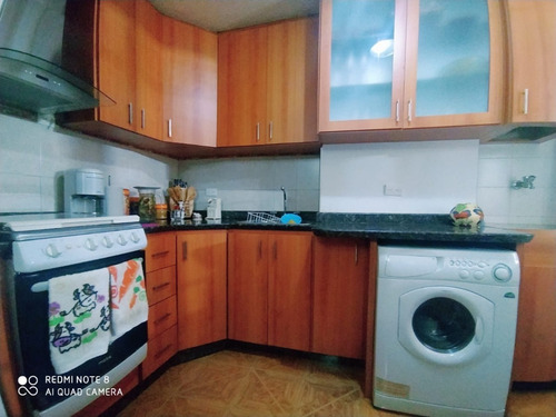 Imagen 10 de 20 de Apartamento Conservado Con Excelentes Condiciones