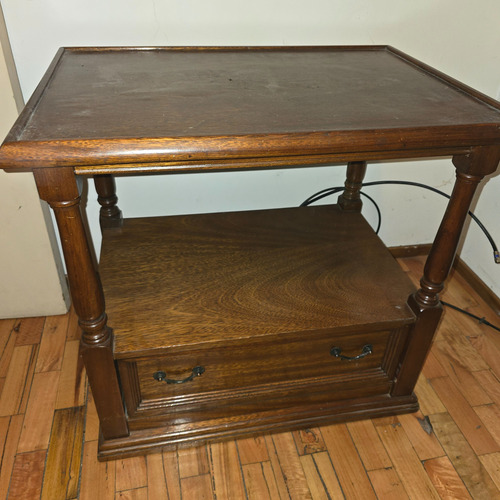 Excelente Mesa Para Compu O Living Marrón (Usado)