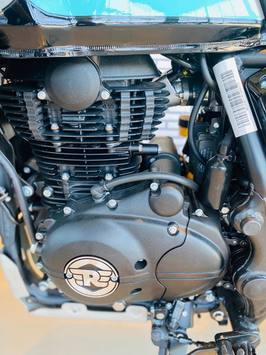 Imagen 12 de 16 de Royal Enfield Scram 411 Silver