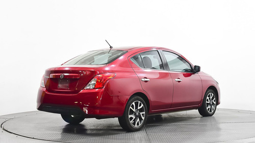 Imagen 8 de 15 de Nissan Versa 2019 1.6 Advance Mt