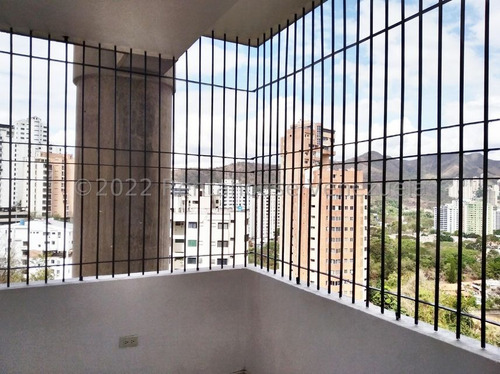 Imagen 6 de 12 de Apartamento En Venta, El Bosque, Valencia. 23-2371 Rentahouse