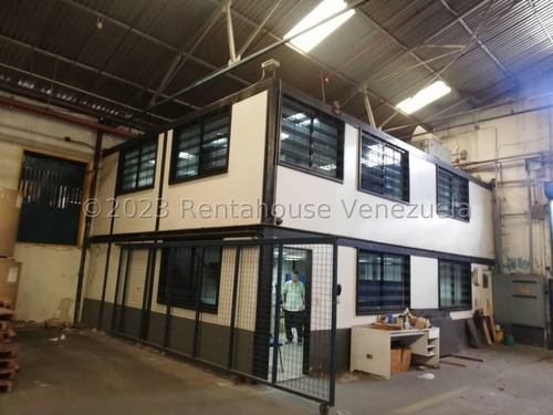 Galpón Industrial De Doble Altura En Venta En Catia Calle Privada