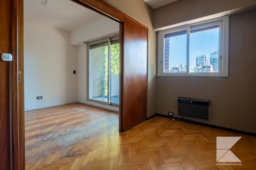 Retasado! Semipiso 3 Amb C/ Dep, Al Frente, Cochera, Flores