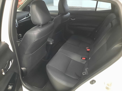 Imagem 12 de 13 de Yaris 1.5 16v Flex Xls Multidrive