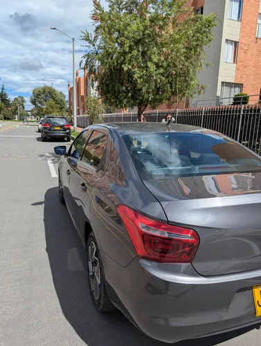 Citroën C-Elysée 1.6 Shine