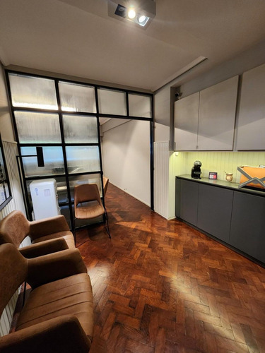 Sobre Bv. Oroño 900 Rosario Alquiler Apto Consultorios Oficinas Local Impecable, Con Patio