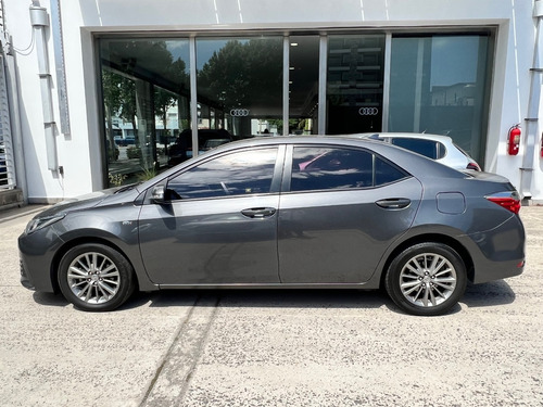 Imagen 4 de 12 de Toyota Corolla Xei Mt