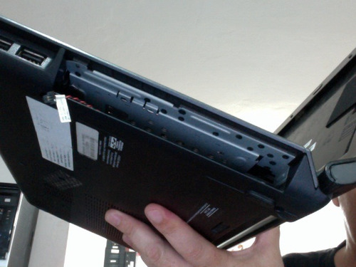 Imagem 4 de 7 de Notebook Sim Para Pecas E Partes