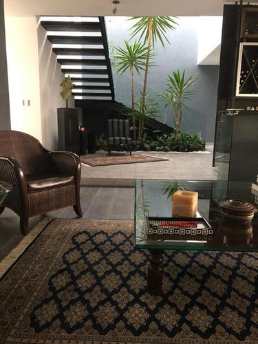 Casa En Venta Morelia, Jacarandas 2 Tres Marías.