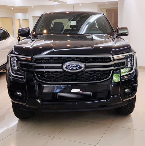 Ford Ranger 2.0T Cd Black 4X4 Mt