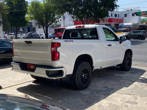Chevrolet Silverado 4.3 Wt Cab Reg At 4X4