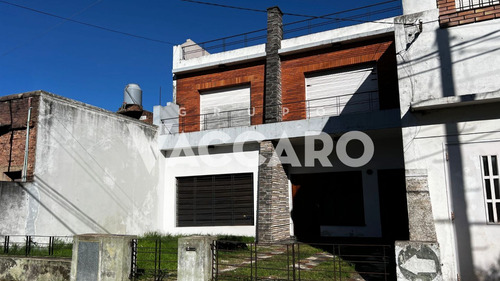 Casa En Venta 5 Ambientes En Ituzaingo