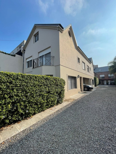 Imagen 2 de 19 de Casa En Venta Ubicado En Lomas De San Isidro, San Isidro, G.b.a. Zona Norte