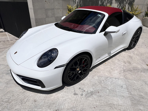 Porsche 911 Targa 4 Gts Pdk