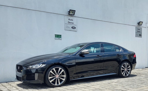 Jaguar Xe Sport 300 2019