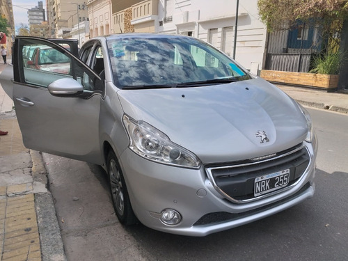 Peugeot 208 1ra Mano