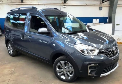 Imagen 4 de 15 de Renault Kangoo Stepway 1.5 Dci Oferta Patentado