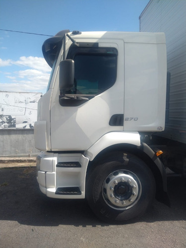 Imagem 7 de 18 de Volvo Vm 270